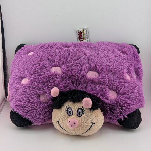 Limited Edition 18" Pillow Pet Ladybug – 2010 - Picture 2 of 5